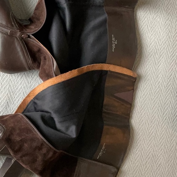 Talbots Suede Drk Brown Leather Heel Boots Size 7.5B. - Picture 16 of 16